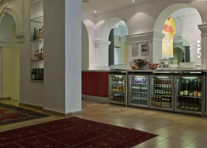 Otel Kunsthof 3*
