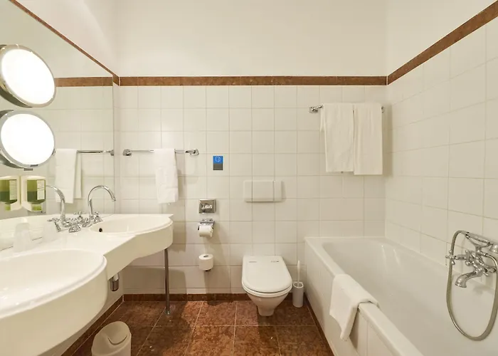 Hotel Kunsthof 3*